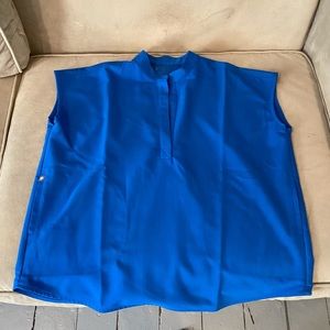 Figs mandarin collar scrub top M